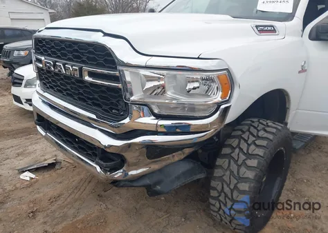 2023 Ram 2500 Tradesman 4X4 6'4 Box from USA, damaged, VIN 3C6UR5CL5PG512389